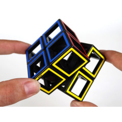 Meffert´s Hollow Two by Two Cube Logik Spiel
