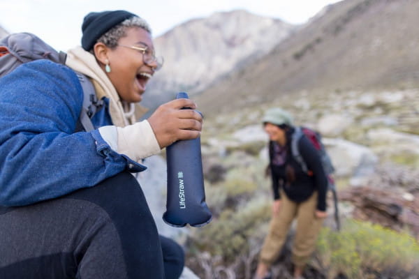 LifeStraw Peak Squeeze Bottle 1L Trinkflasche &amp; Wasserfilter