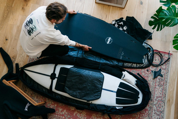 Mystic Saga Surfboard Travel Bag Boardbag